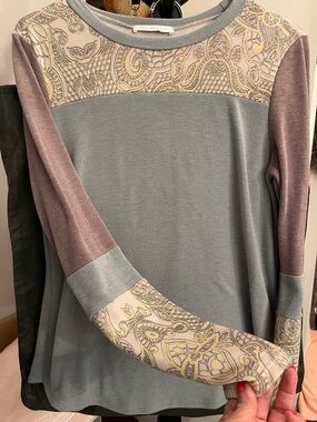 Ces Femme Long Sleeve T-shirt - 19” PTP